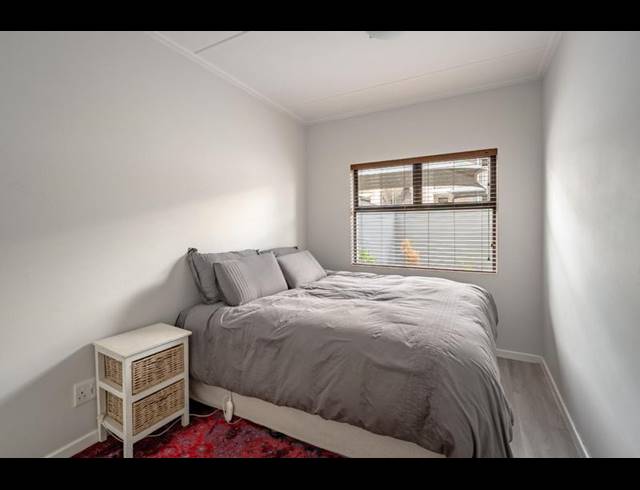 1 BEDROOM PROPERTY TO RENT IN BRYANSTON